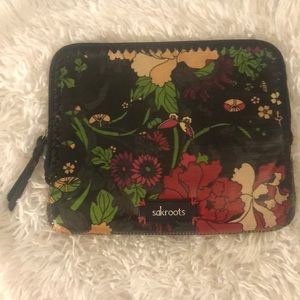 Sakroots travel makeup case